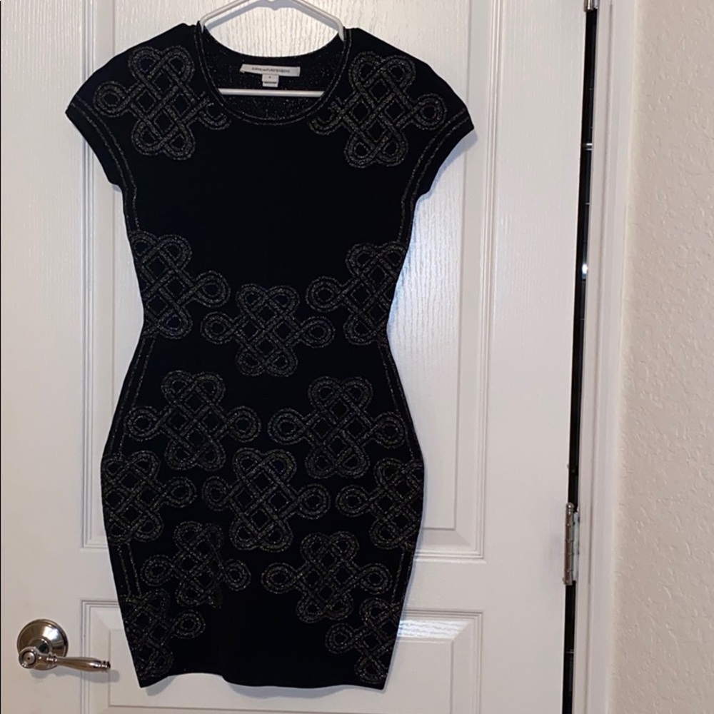 Diane Von Furstenberg black & silver dress size S